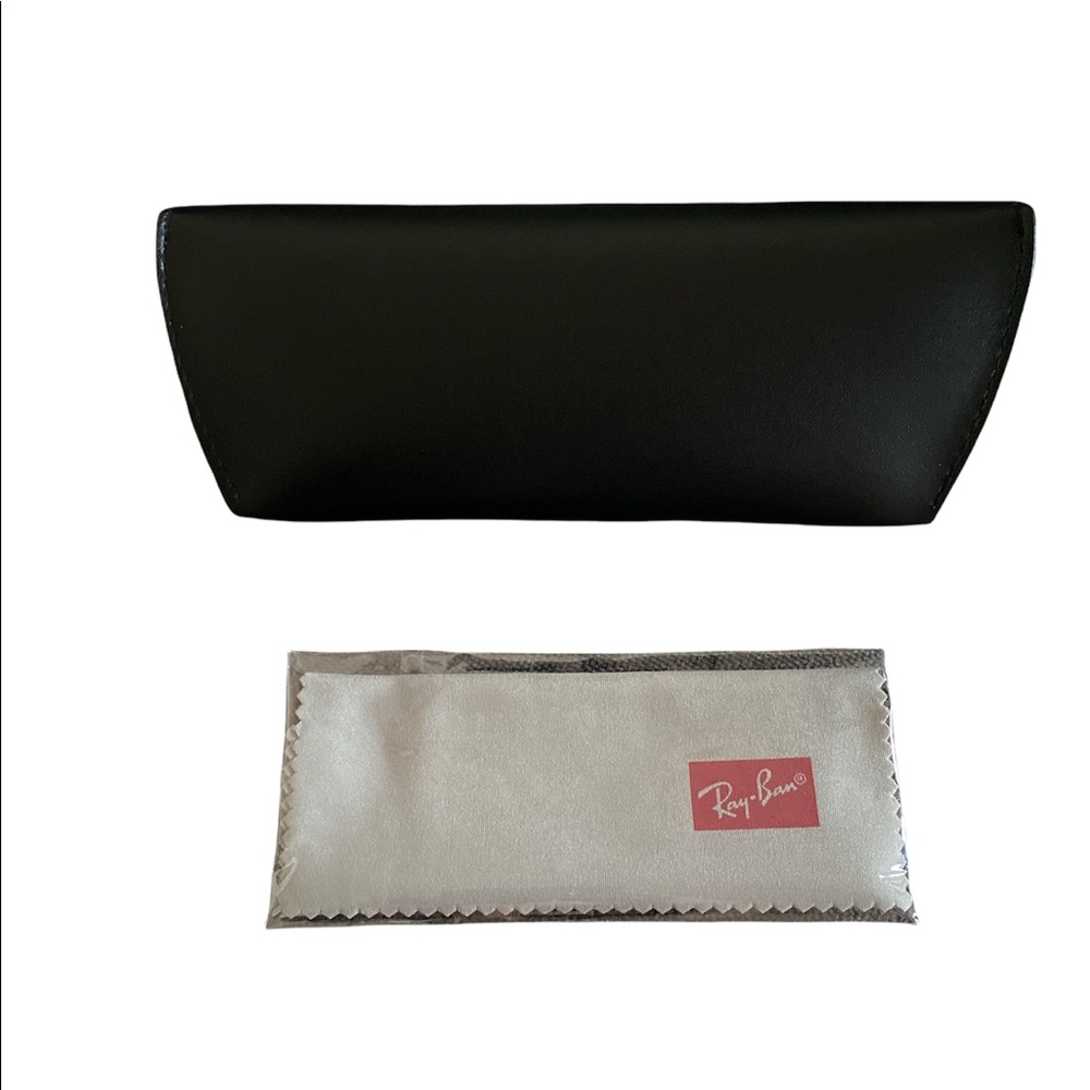 Ray-Ban black sunglasses CASE AND CLEANING CLOTH ONLY (NEW) - Picture 4 of 5